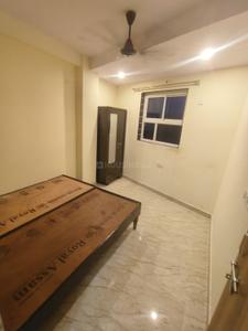Bedroom Image of 850 Sq.ft 2 BHK Builder Floor for rent in New Ashok Nagar New Delhi for Rs. 18000