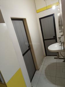 Bathroom Image of 1500 Sq.ft 3 BHK Independent House for rent in Tagore Nagar Nashik for Rs. 35000