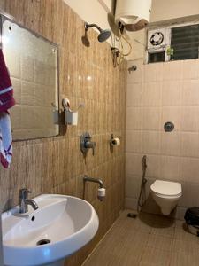 Bathroom Image of 1232 Sq.ft 2 BHK Apartment / Flat for sale in Srivathsa Mayfair Anthem, Bhoganhalli Bengaluru for Rs. 12500000