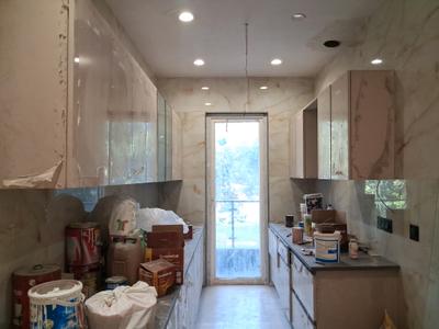 Kitchen Image of 1000 Sq.ft 3 BHK Builder Floor for sale in Paschim Vihar New Delhi for Rs. 18500000