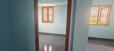 Bedroom Image of 900 Sq.ft 2 BHK Independent House for rent in Kumbakonam Thanjavur for Rs. 9000