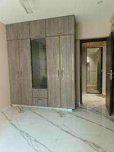 Bedroom Image of 690 Sq.ft 1 BHK Apartment / Flat for rent in Omkar Apartment, Chembur Mumbai for Rs. 45000