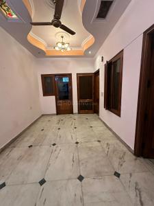 Hall Image of 1250 Sq.ft 3 BHK Builder Floor for sale in Preet Vihar New Delhi for Rs. 17000000