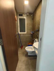 Bathroom Image of Single occupancy in 2bhk in Lower Parel, Mumbai