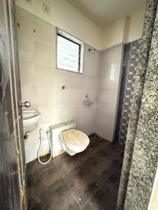 Bathroom Image of 800 Sq.ft 2 BHK Apartment / Flat for sale in Atladara Vadodara for Rs. 2700000