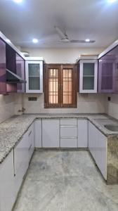 Kitchen Image of 1200 Sq.ft 2 BHK Builder Floor for rent in RWA Jitar Nagar Block C, Krishna Nagar New Delhi for Rs. 35000