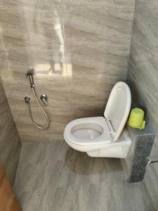 Common Bathroom Image of 2200 Sq.ft 3 BHK Apartment / Flat for sale in Binori Solitaire, South Bopal Ahmedabad for Rs. 15500000
