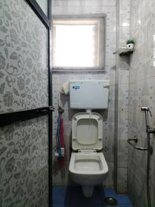Common Bathroom Two Image of 760 Sq.ft 1 BHK Apartment / Flat for sale in Kothrud Pune for Rs. 8000000