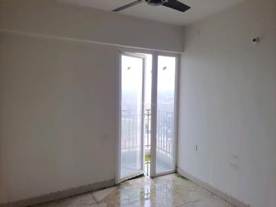 Bedroom Image of 733 Sq.ft 3 BHK Apartment / Flat for sale in Signature Global Golf Green, Sector 79 Gurgaon for Rs. 7000000