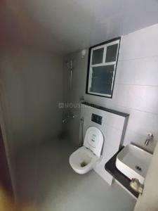 Bathroom Image of 702 Sq.ft 2 BHK Apartment / Flat for rent in Rama Livmo, Hinjawadi Pune for Rs. 25000