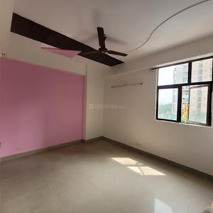 Bedroom Image of 1695 Sq.ft 3 BHK Apartment / Flat for rent in Divyansh Fabio, Crossings Republik Ghaziabad for Rs. 23000