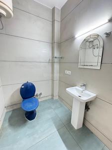 Bathroom Image of 1700 Sq.ft 4 BHK Independent House for rent in Ansal C1 - Block, Palam Vihar Gurgaon for Rs. 43000