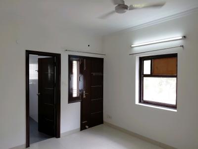 Bedroom Image of 1800 Sq.ft 3 BHK Apartment / Flat for sale in Vasant Kunj New Delhi for Rs. 44000000