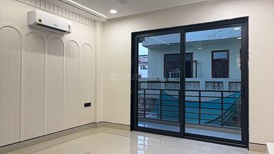 Bedroom Image of 3150 Sq.ft 4 BHK Builder Floor for sale in Sector 46 Faridabad for Rs. 39500000