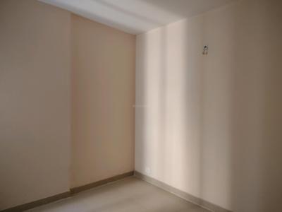 Bedroom Image of 755 Sq.ft 2 BHK Apartment / Flat for rent in Amrapali Dream Valley 2, Noida Extension Greater Noida for Rs. 14000