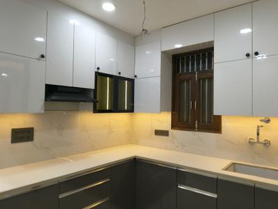 Kitchen Image of 1400 Sq.ft 3 BHK Builder Floor for sale in Vaishali Ghaziabad for Rs. 13500000