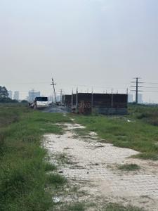 Image of 1350 Sq.ft Residential Plot / Land for sale in Sector 148, Noida for Rs. 6000000