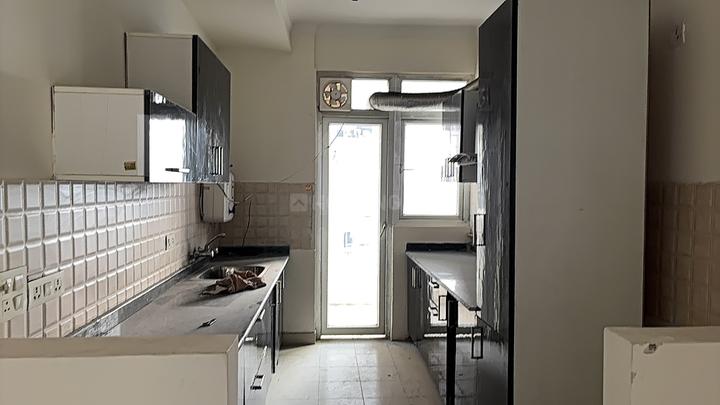 Amrapali Sapphire Main Image 1