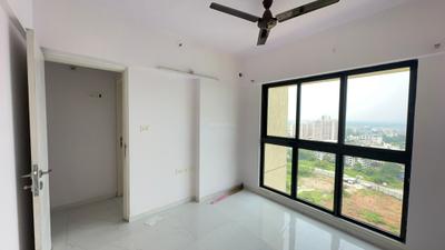 Bedroom Image of 670 Sq.ft 2 BHK Apartment / Flat for sale in Runwal Gardens, Dombivli East Thane for Rs. 7225000