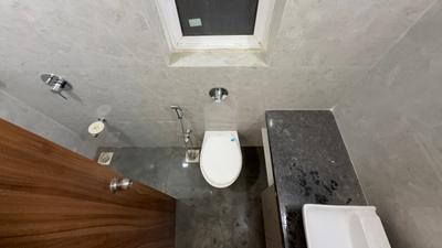 Image of 671 Sq.ft 2 BHK Apartment / Flat for sale in Ghatkopar East, Mumbai for Rs. 20000000