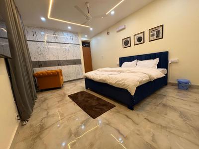 Bedroom Image of 6000 Sq.ft 6 BHK Apartment / Flat for rent in Ansal Ansal Pinewood Villa, Ahmamau Lucknow for Rs. 220000