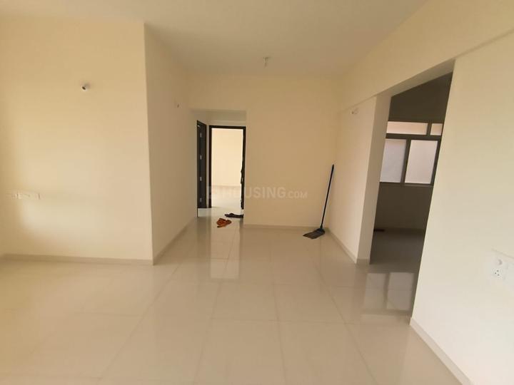 Nyati Elan Central II Main Image 1