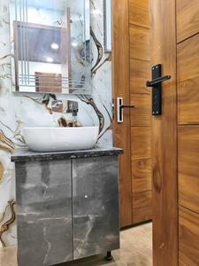Common Bathroom Image of 2400 Sq.ft 4 BHK Builder Floor for sale in Sector 57 Gurgaon for Rs. 33000000