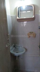 Bathroom Image of 550 Sq.ft 1 BHK Apartment / Flat for rent in Ashok Nagar Chennai for Rs. 15000