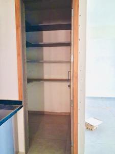 Kitchen Image of 1800 Sq.ft 3 BHK Apartment / Flat for rent in Shypram Parisar, Ognaj Ahmedabad for Rs. 25000