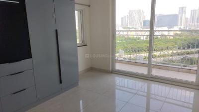 Bedroom Image of 2124 Sq.ft 3 BHK Apartment / Flat for rent in Prestige Beverly Hills, Kokapet Hyderabad for Rs. 80000