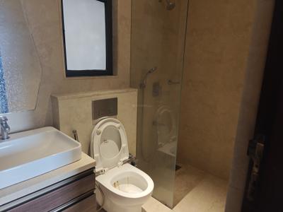 Bathroom Image of 500 Sq.ft 1 BHK Apartment / Flat for rent in Omkar Vive, Kurla West Mumbai for Rs. 64999