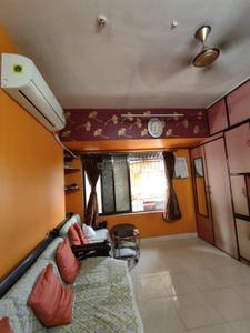 Living Room Image of 575 Sq.ft 1 BHK Apartment / Flat for rent in Umerkhadi Mumbai for Rs. 37000