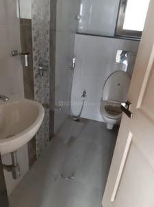 Bathroom Image of 1150 Sq.ft 2 BHK Apartment / Flat for rent in Neelkanth Auris, Panvel Navi Mumbai for Rs. 36000