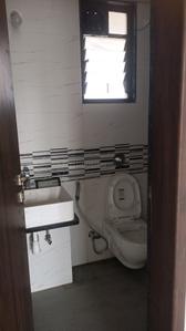 Image of 1300 Sq.ft 3 BHK Apartment / Flat for rent in Kohinoor Sapphire III, Tathawade, Pune for Rs. 32000