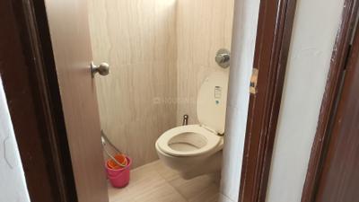 Bathroom Image of 665 Sq.ft 1 BHK Apartment / Flat for rent in Dreams Aakruti, Hadapsar Pune for Rs. 17000