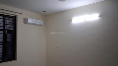 Bedroom Image of 2300 Sq.ft 3 BHK Builder Floor for rent in Sector 43 Gurgaon for Rs. 75000