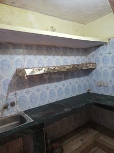 Kitchen Image of 550 Sq.ft 2 BHK Builder Floor for sale in Dilshad Garden New Delhi for Rs. 5200000