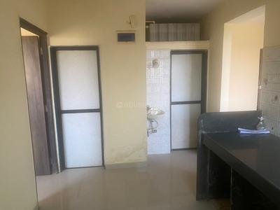 Kitchen Image of 576 Sq.ft 1 BHK Apartment / Flat for rent in Unique Nirmal Nagari, Diva Thane for Rs. 9000