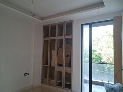 Bedroom Image of 1800 Sq.ft 3 BHK Builder Floor for sale in Paschim Vihar New Delhi for Rs. 37500000