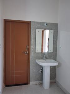 Bathroom Image of 1650 Sq.ft 2.5 BHK Builder Floor for rent in Brahmanwala Dehradun for Rs. 17000