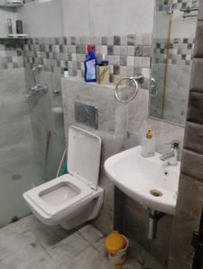 Bathroom Image of 2350 Sq.ft 3 BHK Apartment / Flat for rent in Bani Park Jaipur for Rs. 50000