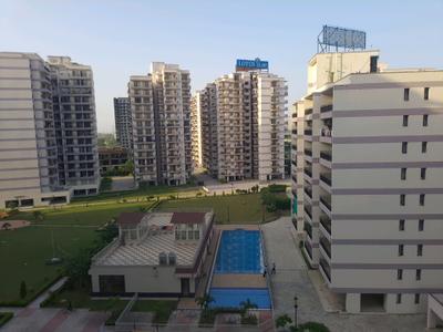 Club House Image of 2200 Sq.ft 4 BHK Apartment / Flat for sale in Pareena Express Heights, Sector 99 Gurgaon for Rs. 26900000