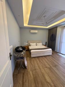 Bedroom Image of 1500 Sq.ft 3 BHK Builder Floor for rent in Canal Road Dehradun for Rs. 70000