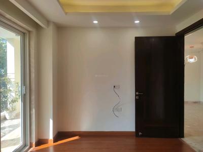 Bedroom Image of 2700 Sq.ft 3 BHK Builder Floor for sale in DLF Phase 2 Gurgaon for Rs. 42500000