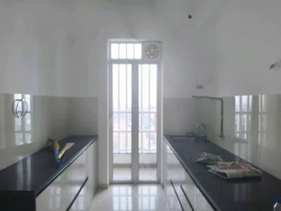 Kitchen Image of 1500 Sq.ft 3 BHK Apartment / Flat for rent in Runwal The Central Park, Chinchwad Pune for Rs. 44000