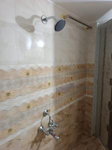 Bathroom Image of 700 Sq.ft 1 BHK Independent House for rent in HBR Layout Bengaluru for Rs. 21500