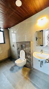 Bathroom Image of 4500 Sq.ft 4 BHK Independent House for sale in Tungarli Lonavala for Rs. 38000000
