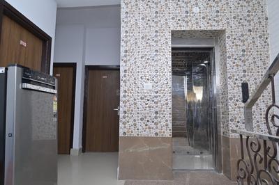Bathroom Image of HelloWorld Neon in Sector 7 Dwarka, New Delhi