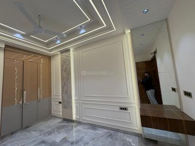 Bedroom Image of 1800 Sq.ft 3 BHK Builder Floor for rent in Anand Vihar New Delhi for Rs. 75000