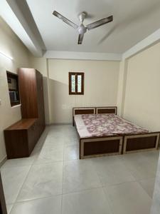 Bedroom Image of 300 Sq.ft 1 RK Apartment / Flat for rent in Chhattarpur New Delhi for Rs. 11000